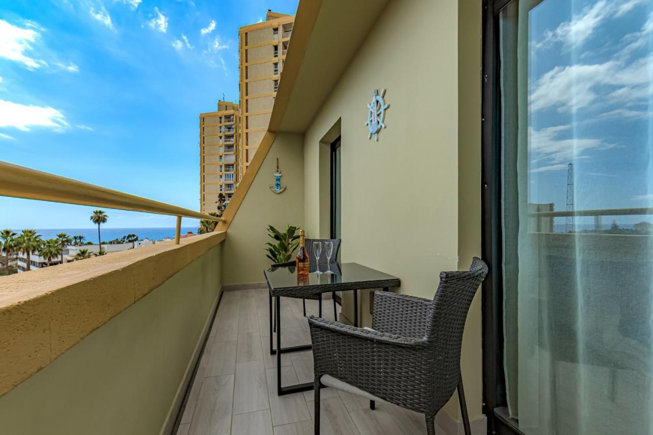 Newly Reformed Apartment With Sea View And Pool, Near The Beach, In Playa De Las Americas ภายนอก รูปภาพ